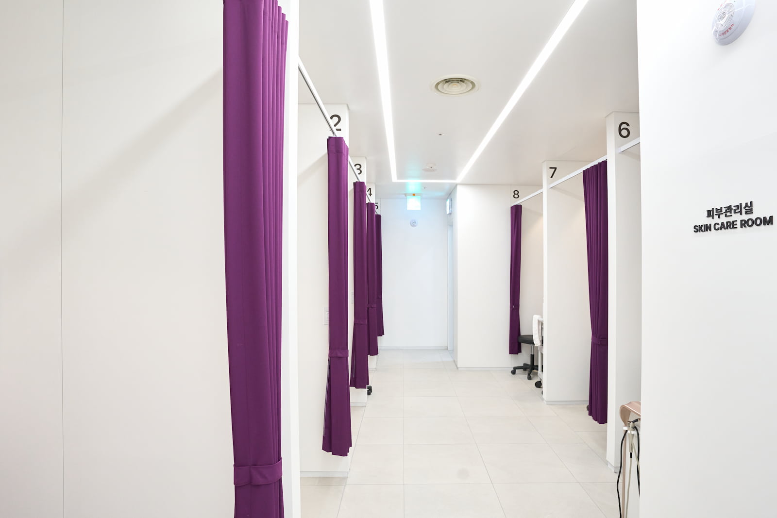 Arskin Hongdae Clinic interior