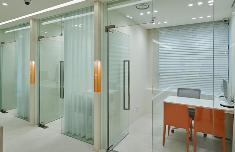 Vade Clinic interior