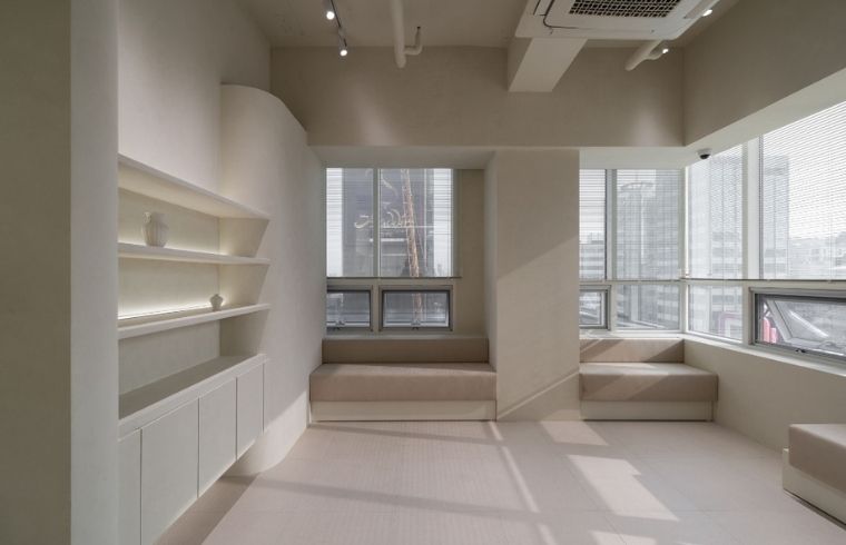 Bello Clinic interior