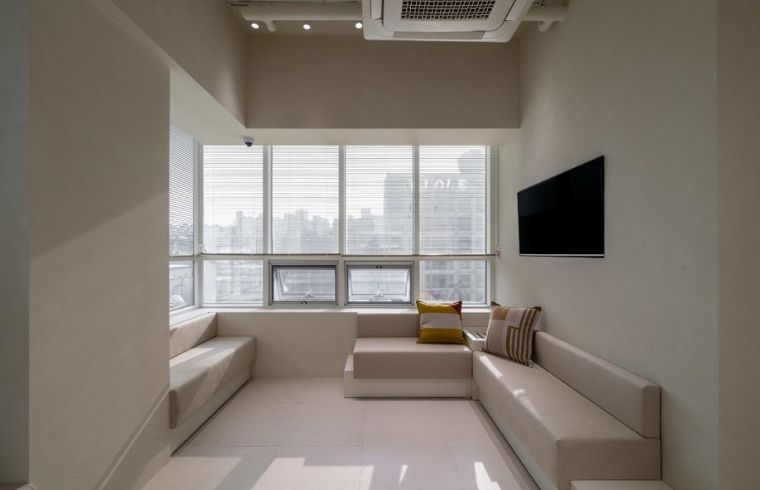 Bello Clinic interior