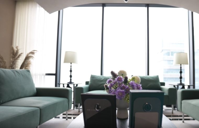 Reall Clinic interior