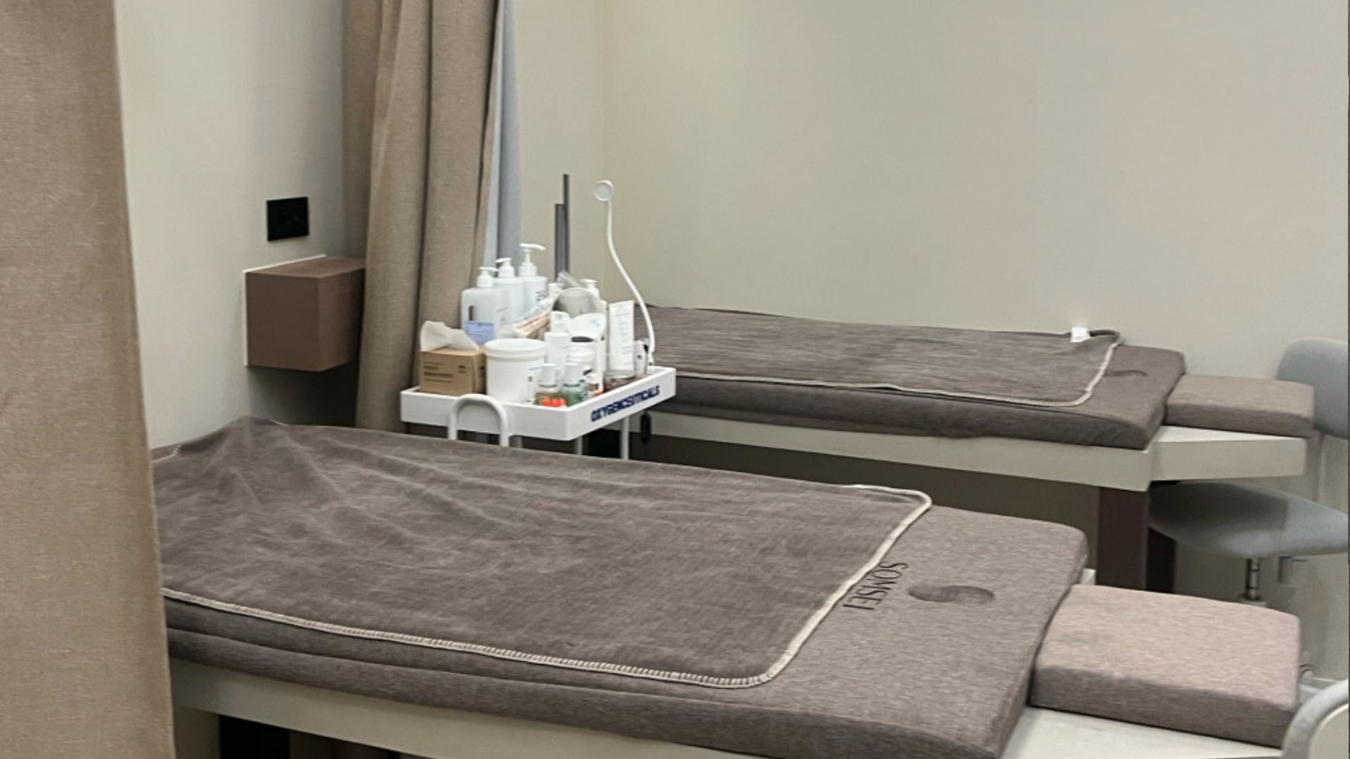 Somsei Clinic interior